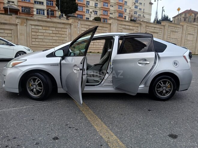 Toyota Prius 2010, 333,000 km - 1.8 l - Bakı