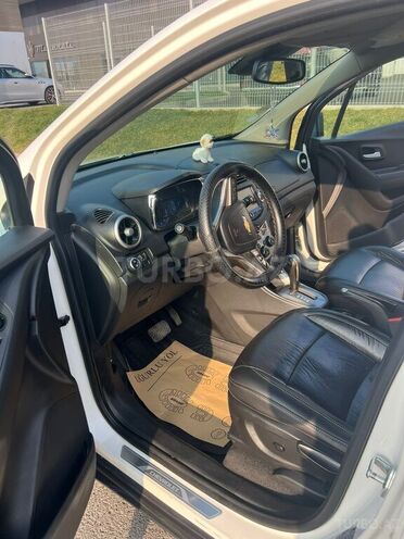 Chevrolet Trax 2015, 177,769 km - 1.4 l - Bakı