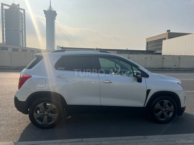 Chevrolet Trax 2015, 177,769 km - 1.4 l - Bakı