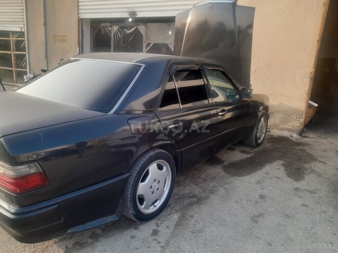 Mercedes E 280 1992, 325,253 km - 2.8 л - Bakı