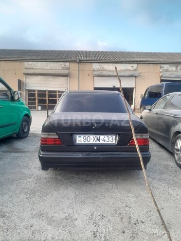 Mercedes E 280 1992, 325,253 km - 2.8 л - Bakı