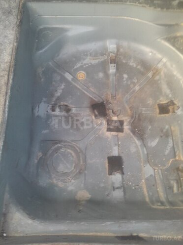 Mercedes E 280 1992, 325,253 km - 2.8 л - Bakı