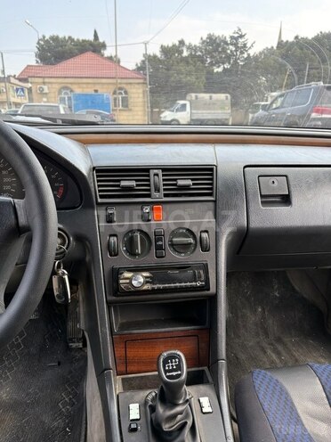 Mercedes C 180 1995, 123,456 km - 1.8 л - Bakı