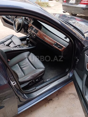 BMW 525 2003, 350,000 km - 2.5 l - Bakı