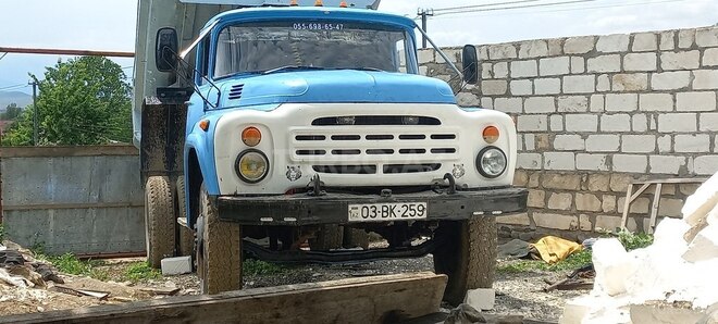 ZIL 130 1986, 900,621 km - 6.0 л - Qazax
