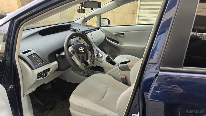 Toyota Prius 2012, 283,000 km - 1.8 l - Bakı