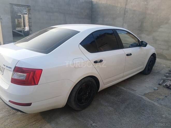Skoda Octavia 2013, 295,000 km - 1.2 l - Bakı