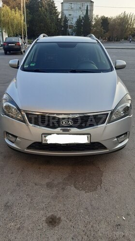 Kia Ceed 2011, 260,258 km - 1.4 l - Sumqayıt