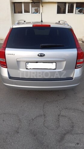 Kia Ceed 2011, 260,258 km - 1.4 l - Sumqayıt