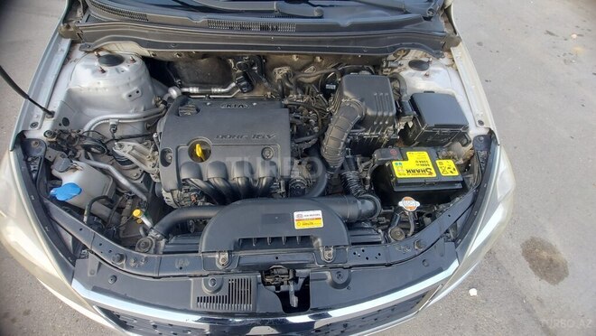 Kia Ceed 2011, 260,258 km - 1.4 l - Sumqayıt