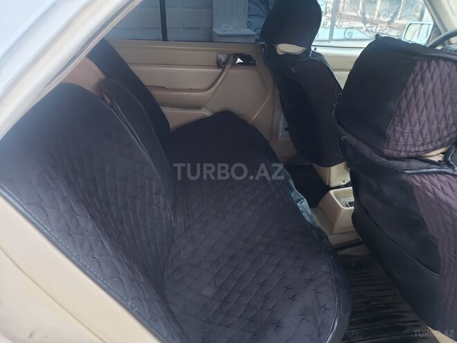 Mercedes E 250 1988, 350,000 km - 2.5 l - Bakı