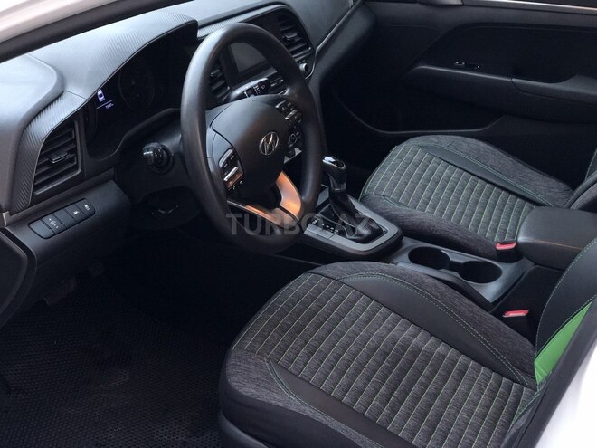 Hyundai Elantra 2019, 74,000 km - 2.0 l - Bakı