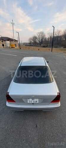 Mercedes C 200 2000, 280,770 km - 2.0 л - Zaqatala