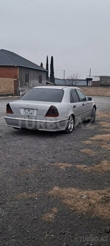 Mercedes C 200 2000, 280,770 km - 2.0 л - Zaqatala