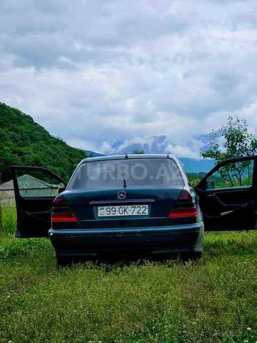 Mercedes C 180 1998, 557,399 km - 1.8 l - Qusar