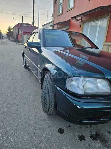 Mercedes C 180 1998, 557,399 km - 1.8 l - Qusar