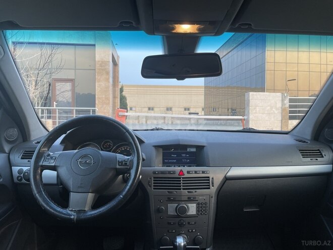 Opel Astra 2005, 199,000 km - 1.8 l - Bakı