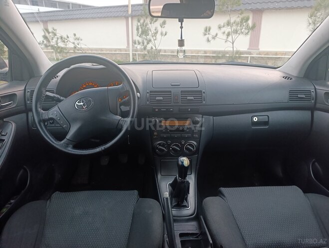 Toyota Avensis 2003, 230,000 km - 2.0 l - Bakı