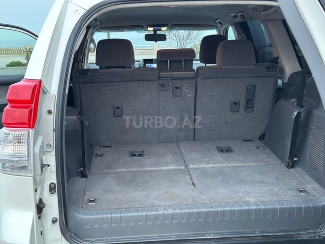 Toyota Land Cruiser Prado-10