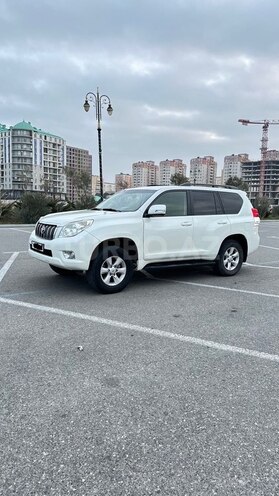 Toyota Land Cruiser Prado-2