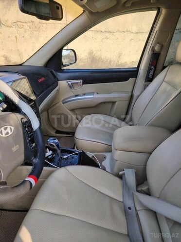 Hyundai Santa Fe-9
