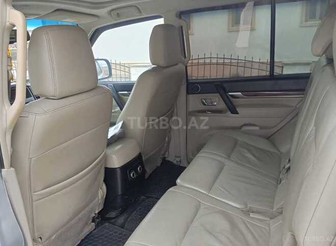 Mitsubishi Pajero 2008, 210,000 km - 3.0 l - Bakı