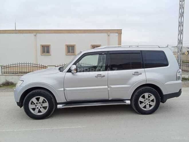 Mitsubishi Pajero 2008, 210,000 km - 3.0 l - Bakı