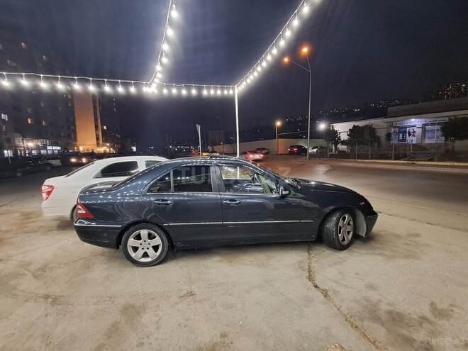Mercedes C 200 2002, 420,000 km - 2.0 l - Bakı