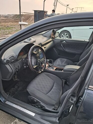Mercedes C 200 2002, 420,000 km - 2.0 l - Bakı