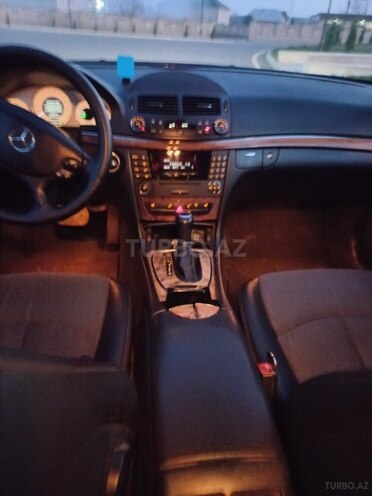 Mercedes E 220 d 2006, 371,000 km - 2.2 l - Neftçala