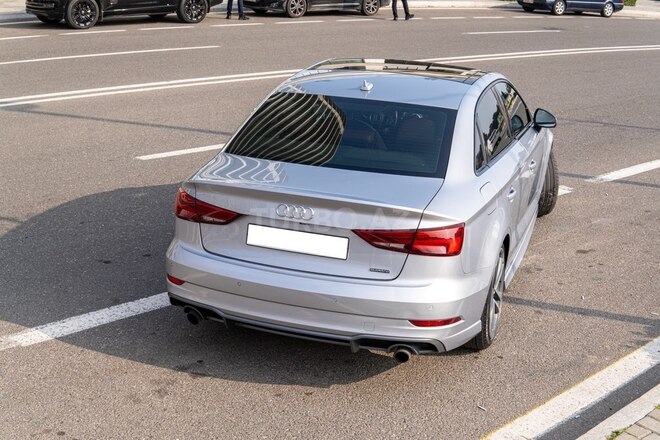 Audi A3 2017, 93,000 km - 2.0 l - Bakı