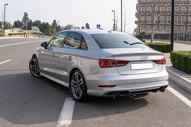 Audi A3 2017, 93,000 km - 2.0 l - Bakı
