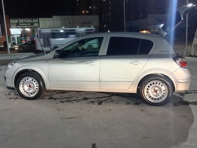 Opel Astra-3