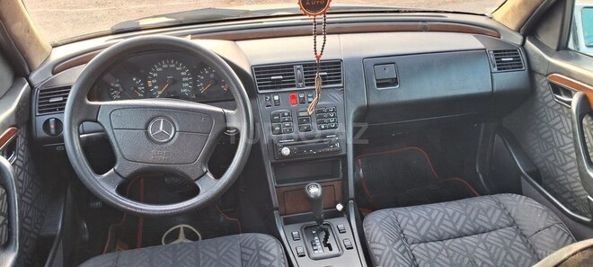 Mercedes C 220 1994, 338,692 km - 2.2 l - Bakı
