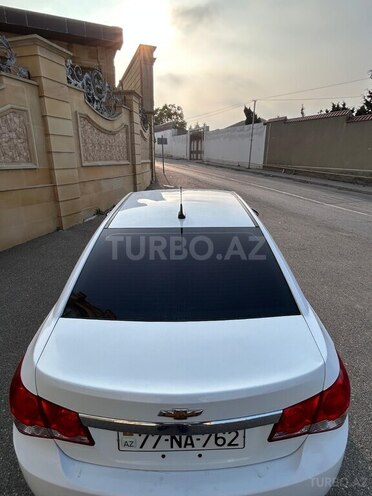 Chevrolet Cruze-9