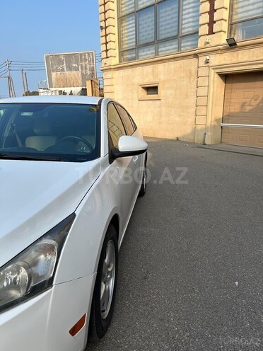 Chevrolet Cruze-8