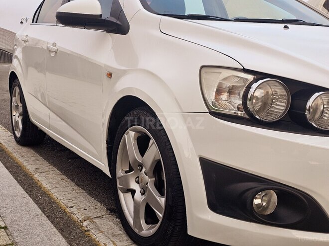 Chevrolet Aveo-7