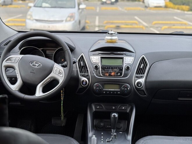 Hyundai ix35 2012, 153,000 km - 2.0 l - Bakı