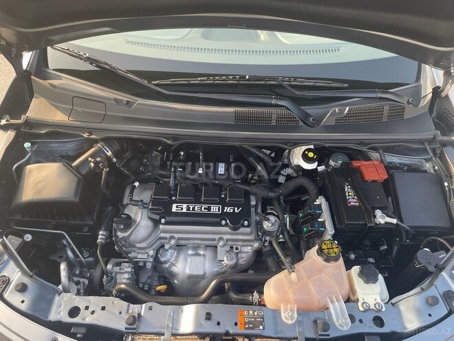Chevrolet Cobalt-9