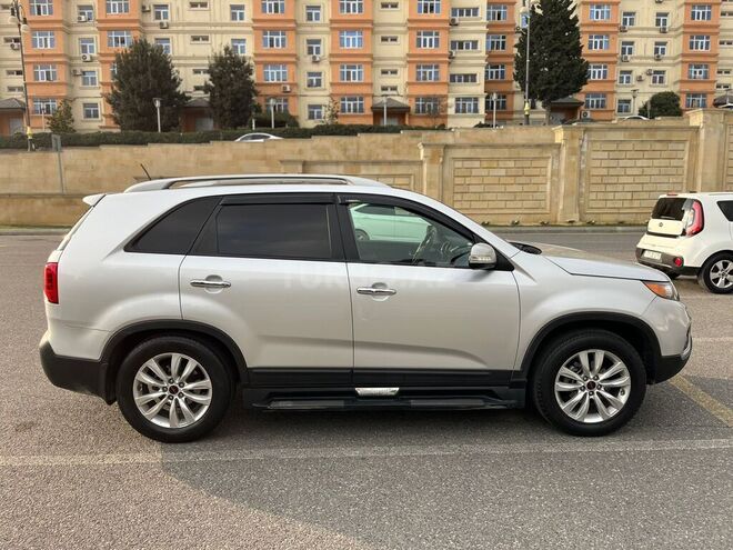 Kia Sorento-7