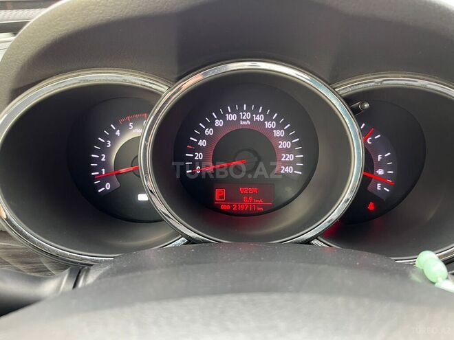 Kia Sorento-9