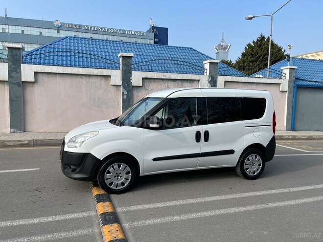 Fiat Doblo-2