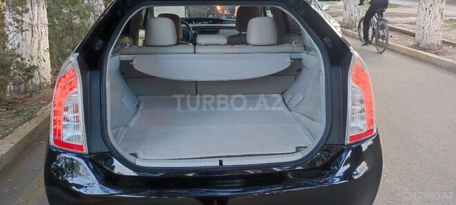 Toyota Prius 2015, 219,345 km - 1.8 л - Bakı