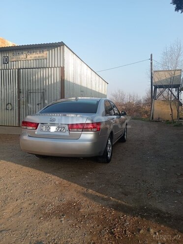 Hyundai Sonata 2005, 350,000 km - 2.4 l - Saatlı