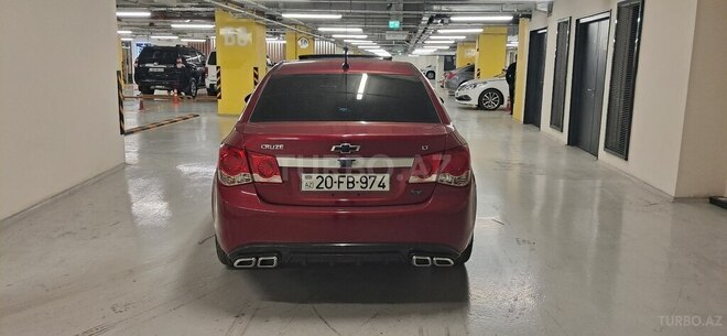 Chevrolet Cruze-15