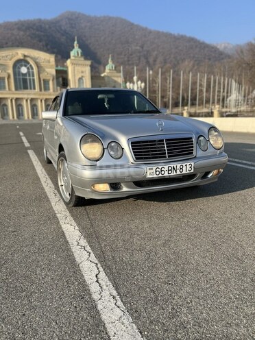 Mercedes E 240 1998, 450,000 km - 2.4 l - Qəbələ