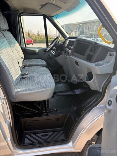 Ford Transit 2008, 277,000 km - 2.4 л - Bakı