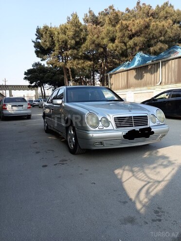 Mercedes E 230 1996, 450,000 km - 2.3 l - Bakı