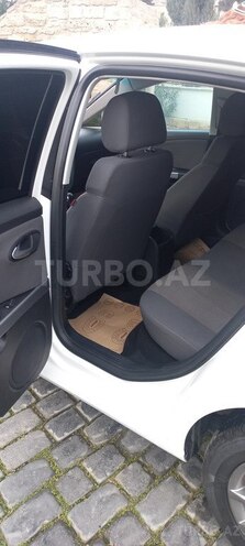 SEAT Leon-14