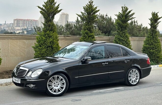 Mercedes E 240 2007, 286,000 km - 2.6 l - Bakı